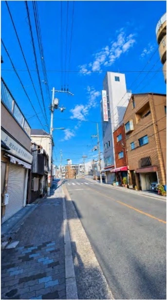 前面道路(別方向)
